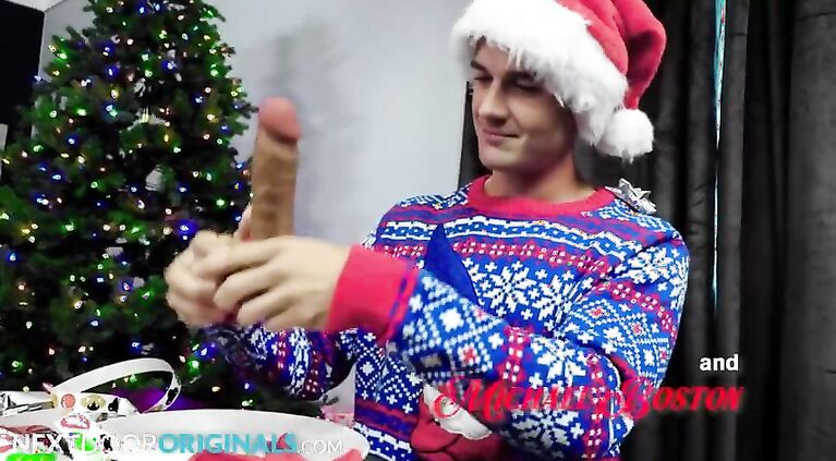 NextDoorStudios - Sexy Elf Brandon Anderson Tricks Roommie into Fucking Him