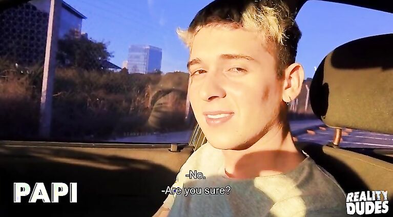 Papi - Dimitri Sucks Leo's Dick In The Car Then Decided To Go In The Hotel For Bigger Space
