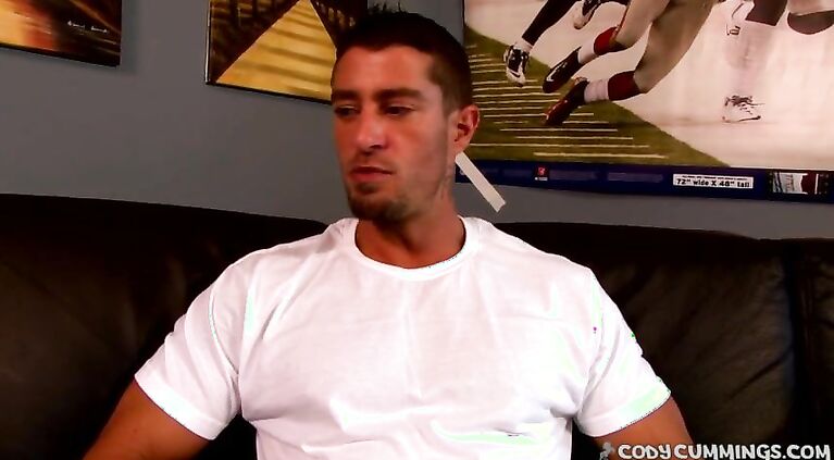 Cody Cummings jerking off