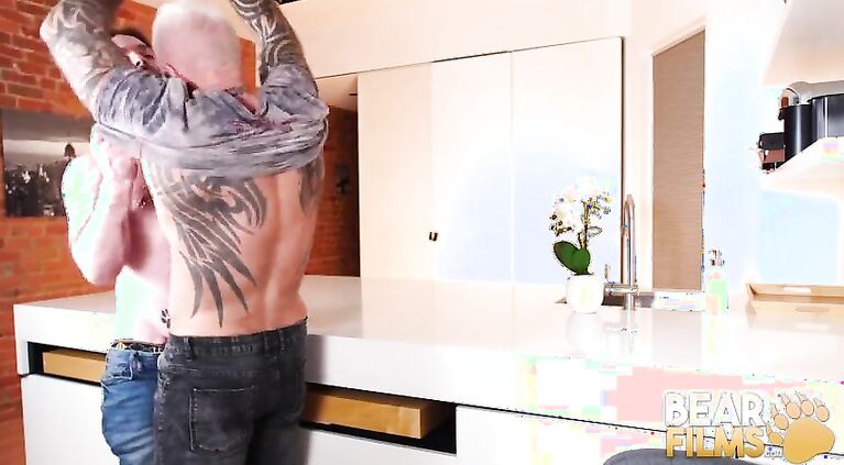 BEARFILMS Cub Jeremy Feist Hairy Hole Dicked By Inked Daddy