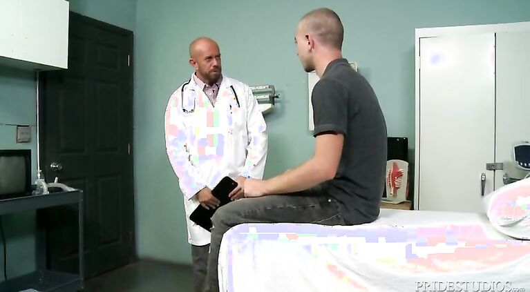 ExtraBigDicks Muscular Doctor Gives Intense Exam