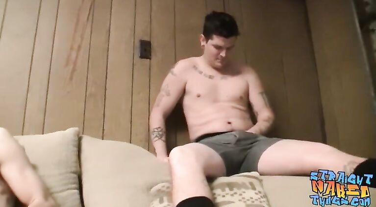 Straight thugs Lex Lane and Dean Inja jerking off together