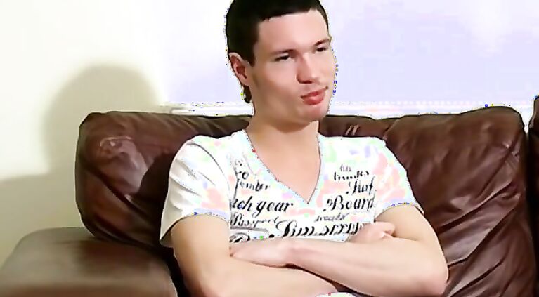 Kinky amateur UK hunk Scott teases his throbbing cock solo