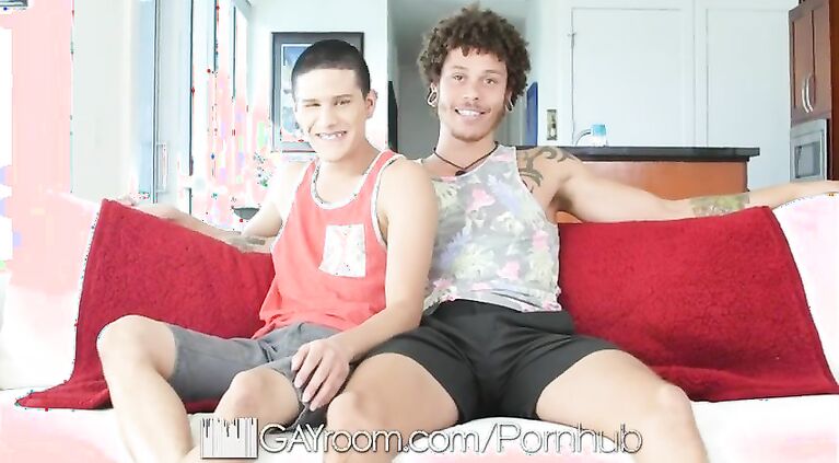 GayRoom Tino Cortez pumps Jay Fine full of dick