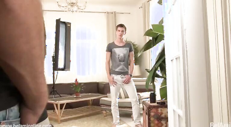 A must see gay solo video