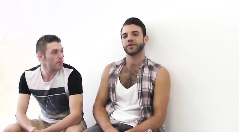 Connected & Passionate Amateurs First Time Sex Meet Together In Australia