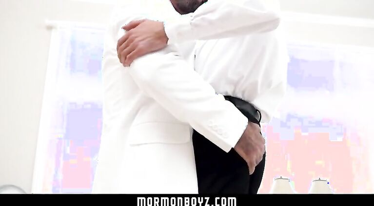 MormonBoyz - Straight boy missionary barebacked by dominant muscle bear priest