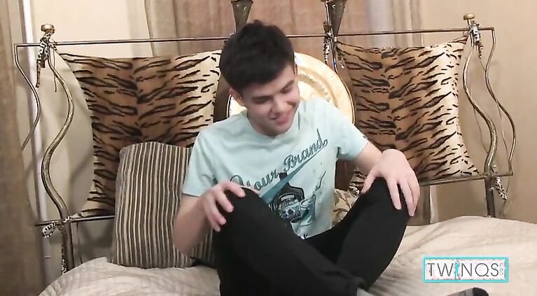 Cute Asian Teen Xander Satisfies His Tight Ass With A Toy!