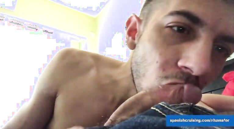 Daddy Chris Using a Faggot