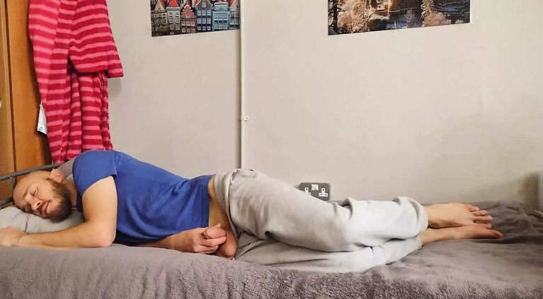 Hot daddy jerks his dick on the bed