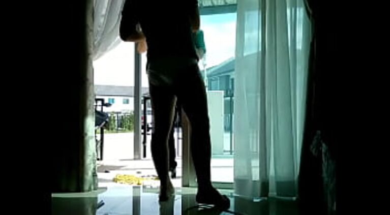delivery man caught me jerking 外送員