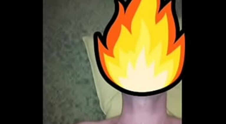 I cum on a friend's face