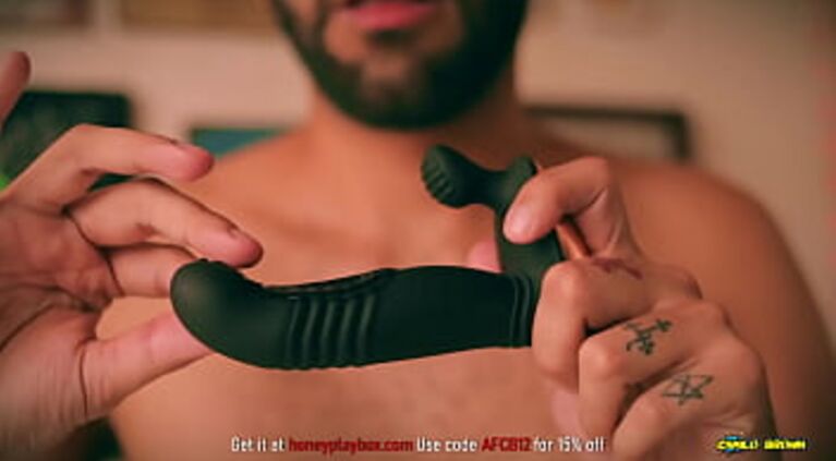 FREE FULL VIDEO Testing HoneyPlayBox ROYAL Prostate Massager Made Me Cum Handsfree In a Long Intense Orgasm
