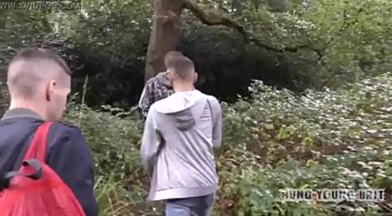 Drenched cum hole after Russan boy fucked n loaded in gay cruising area